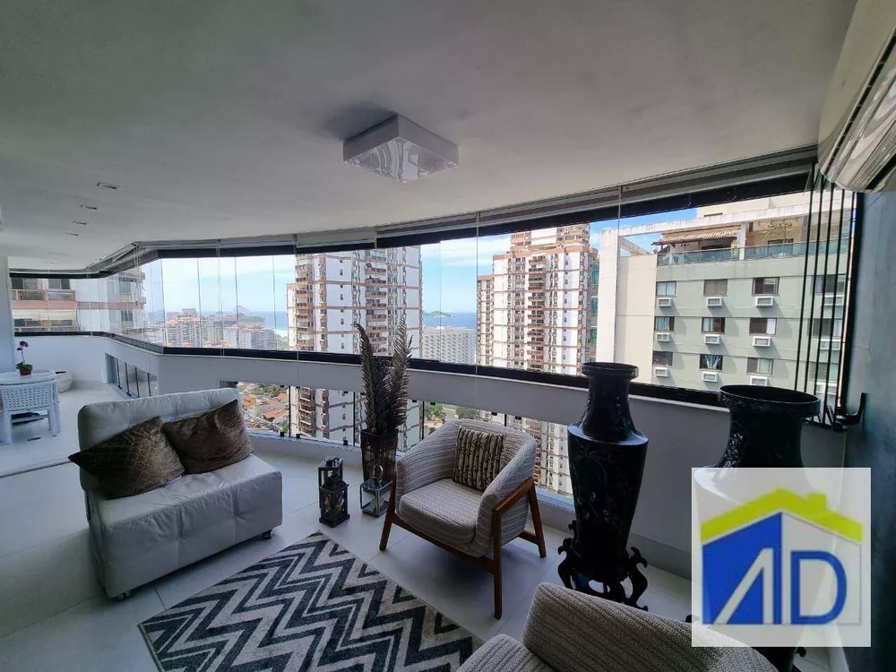 Cobertura, 3 quartos, 230 m² - Foto 2