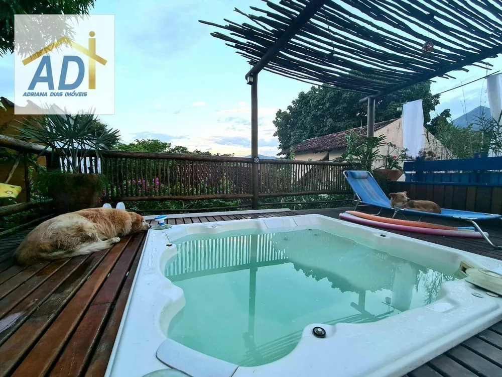 Casa, 4 quartos, 180 m² - Foto 1
