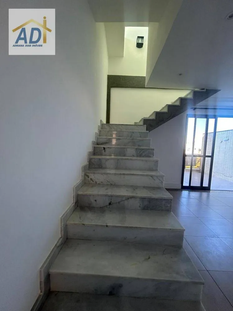 Cobertura, 3 quartos, 220 m² - Foto 13