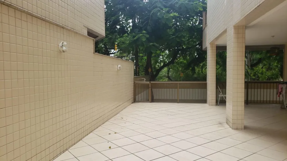 Cobertura, 3 quartos, 220 m² - Foto 3