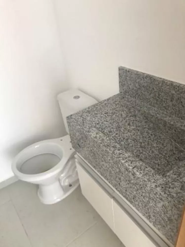 Casa de Condomínio para alugar com 3 quartos, 100m² - Foto 4