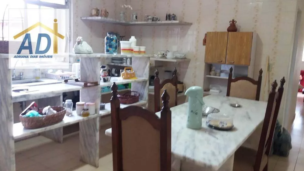 Casa, 4 quartos, 236 m² - Foto 8