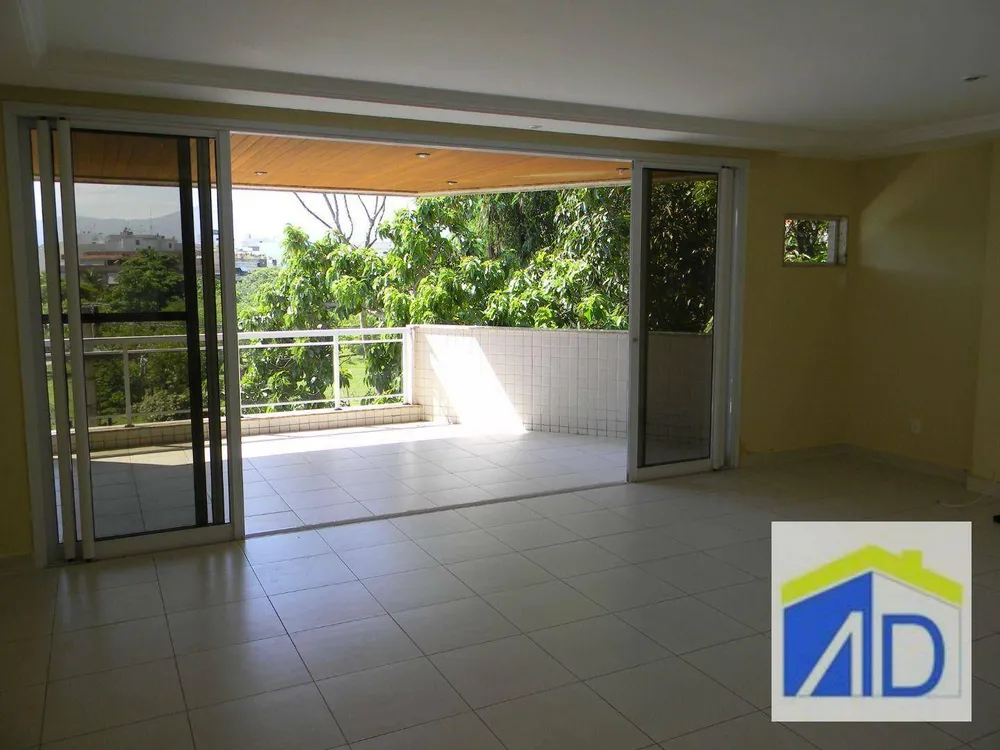 Apartamento, 3 quartos, 131 m² - Foto 1