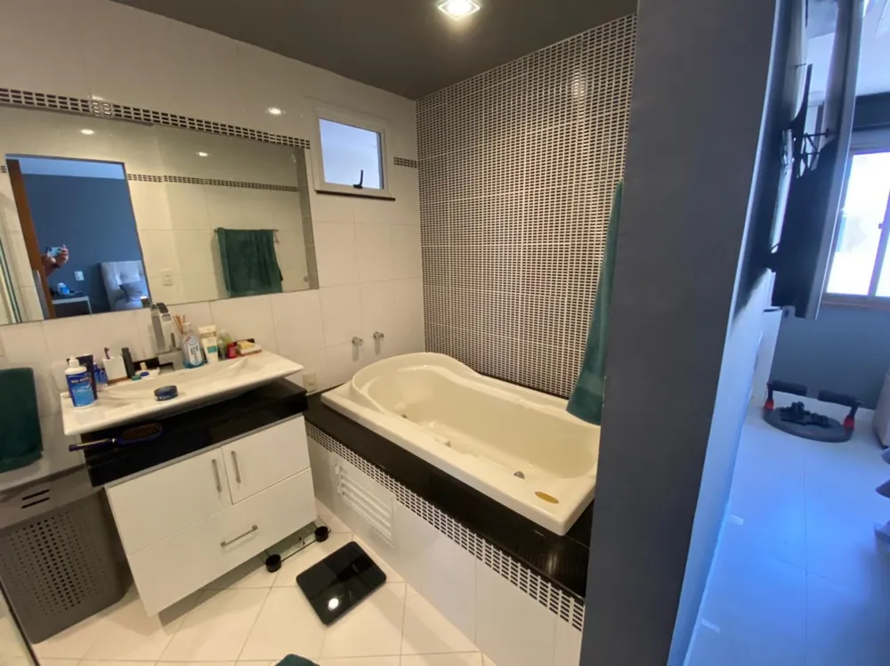 Cobertura, 3 quartos, 258 m² - Foto 4
