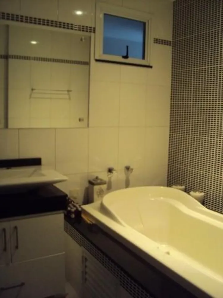 Cobertura, 3 quartos, 258 m² - Foto 8
