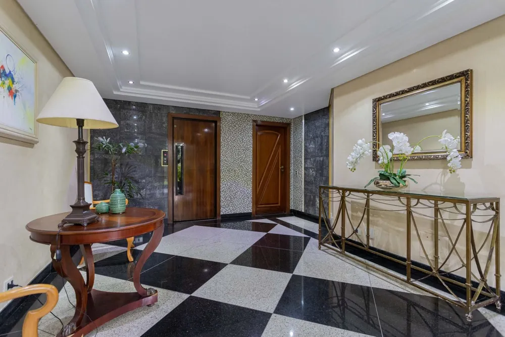 Apartamento, 3 quartos, 184 m² - Foto 2