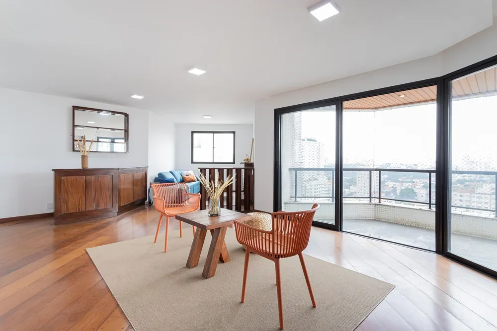 Apartamento, 3 quartos, 184 m² - Foto 1