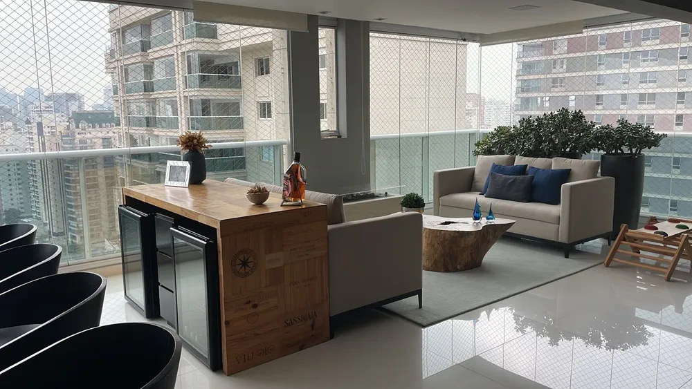 Apartamento, 3 quartos, 234 m² - Foto 2