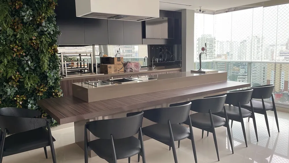 Apartamento, 3 quartos, 234 m² - Foto 1