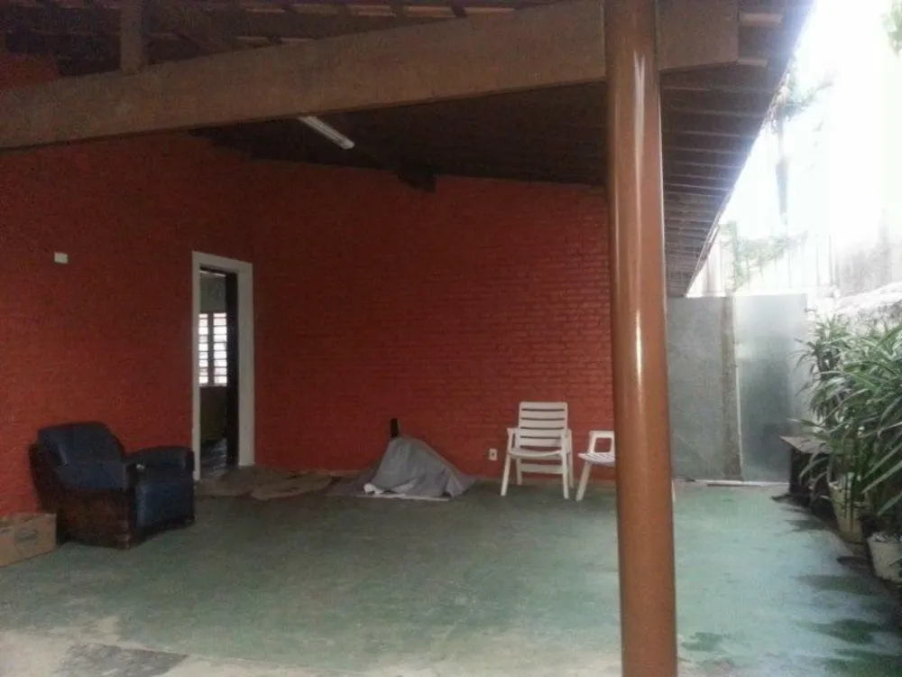 Casa, 4 quartos, 319 m² - Foto 2