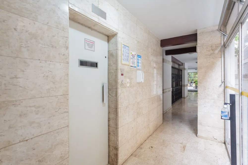 Apartamento, 3 quartos, 130 m² - Foto 3