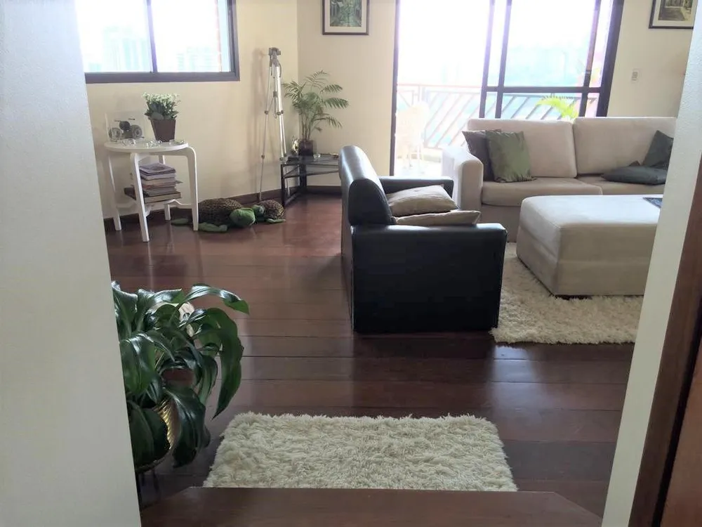 Apartamento, 4 quartos, 217 m² - Foto 2