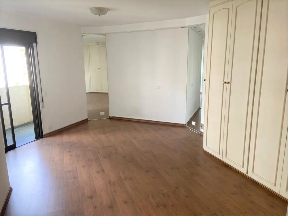 Apartamento, 4 quartos, 221 m² - Foto 1