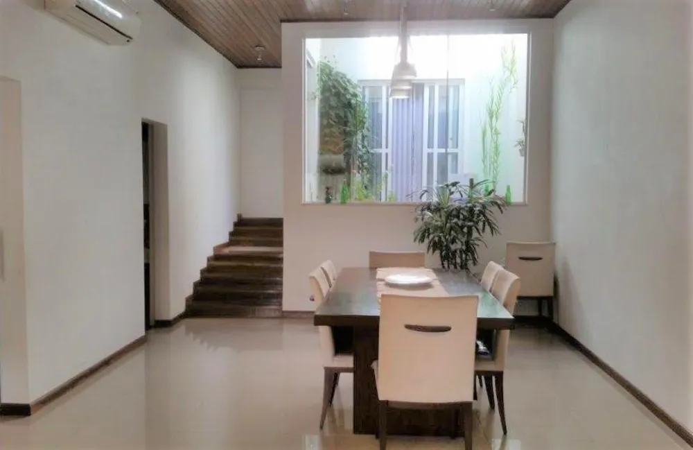 Casa, 3 quartos, 184 m² - Foto 3