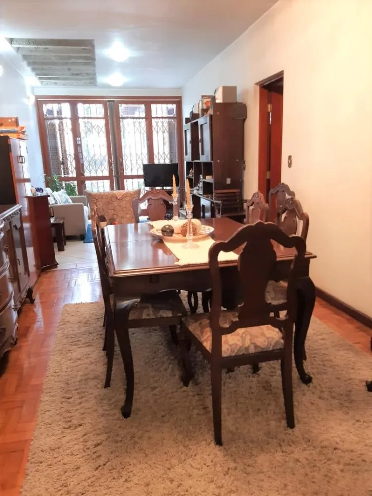 Casa, 3 quartos, 244 m² - Foto 2