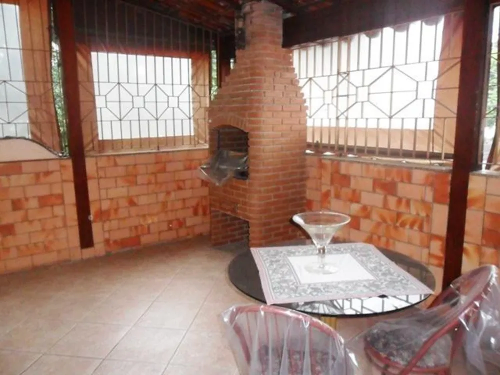 Casa, 2 quartos, 190 m² - Foto 1