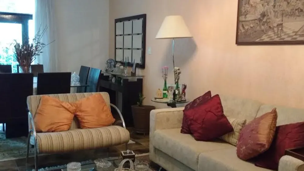 Casa, 3 quartos, 240 m² - Foto 2