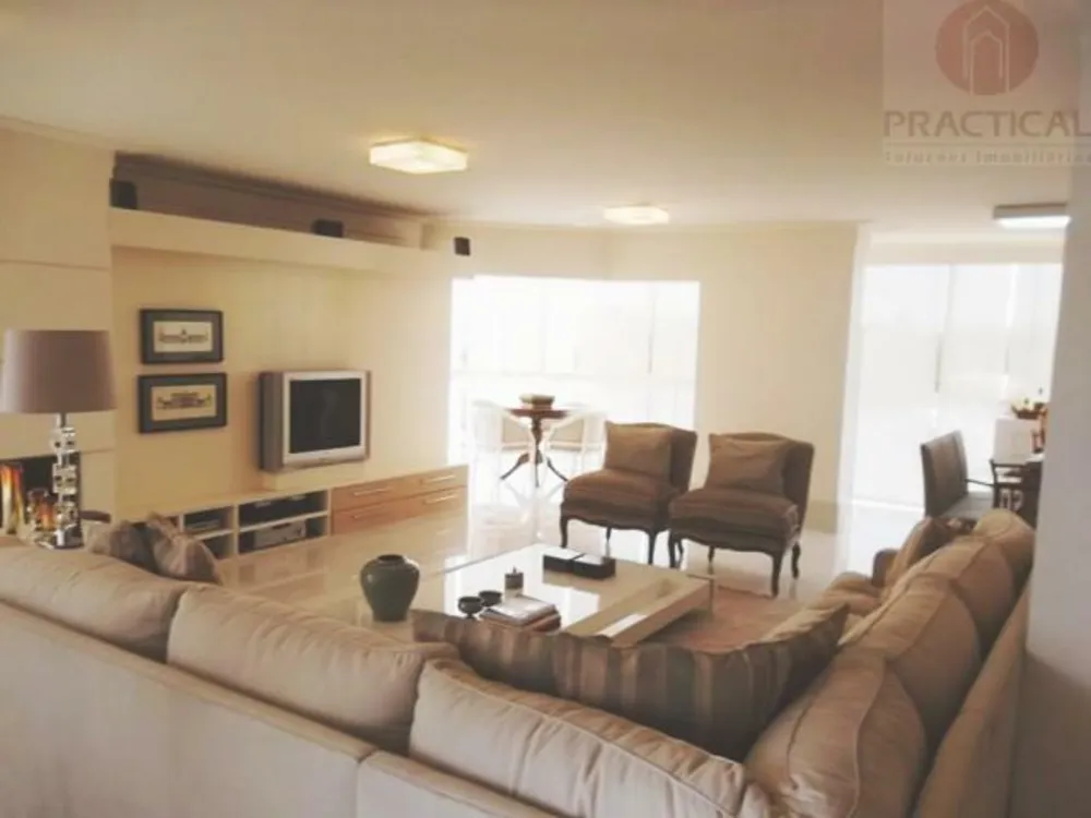 Apartamento, 3 quartos, 204 m² - Foto 2