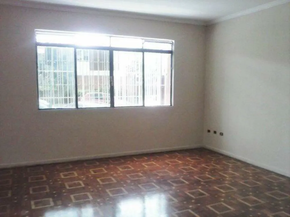 Casa, 4 quartos, 235 m² - Foto 2