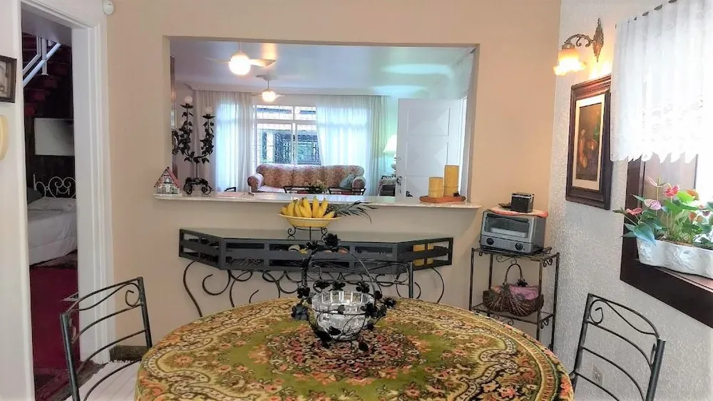 Casa, 3 quartos, 260 m² - Foto 1