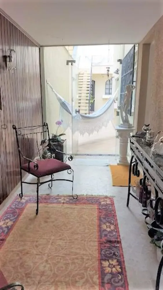 Casa, 3 quartos, 260 m² - Foto 2