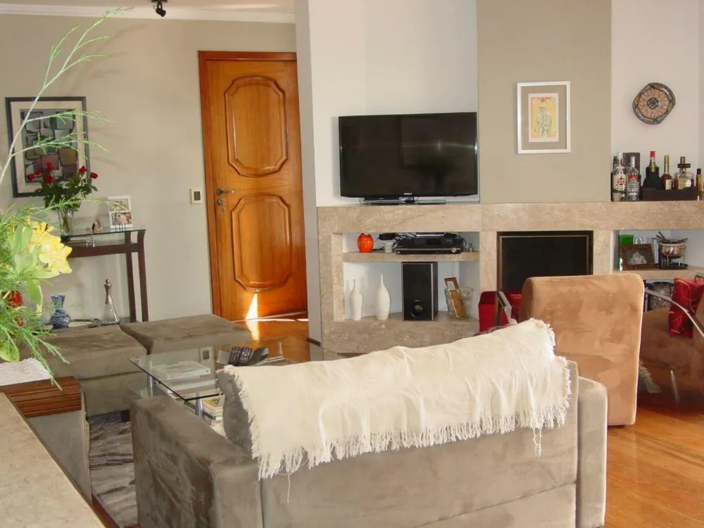 Apartamento, 3 quartos, 140 m² - Foto 1