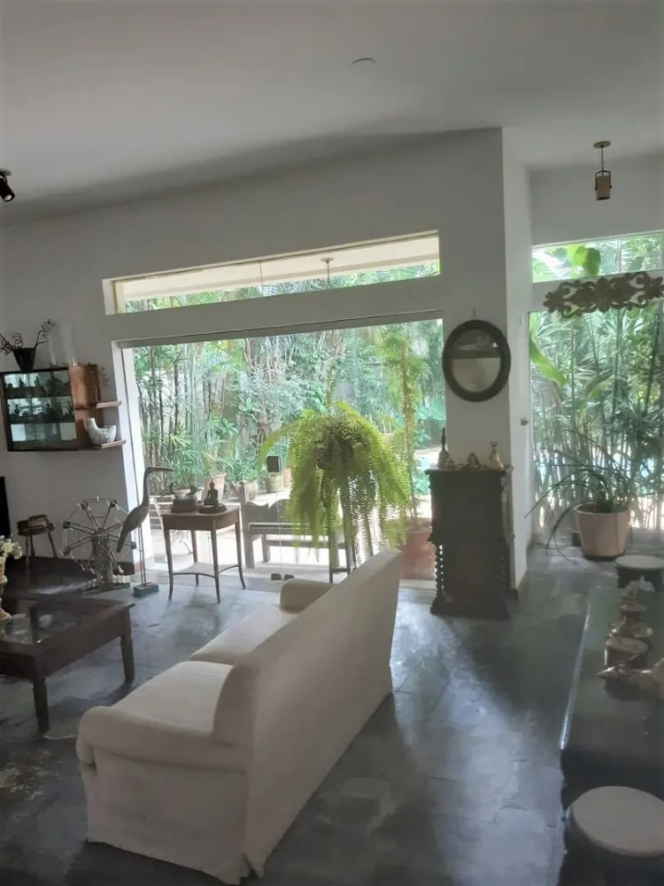 Casa, 4 quartos, 379 m² - Foto 1