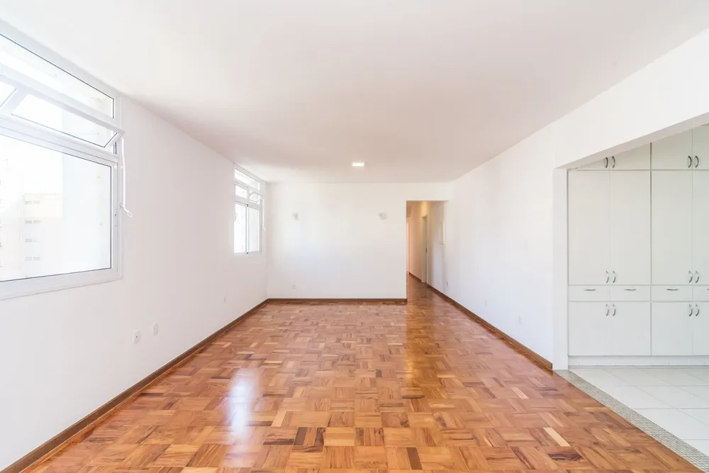 Apartamento, 3 quartos, 140 m² - Foto 1