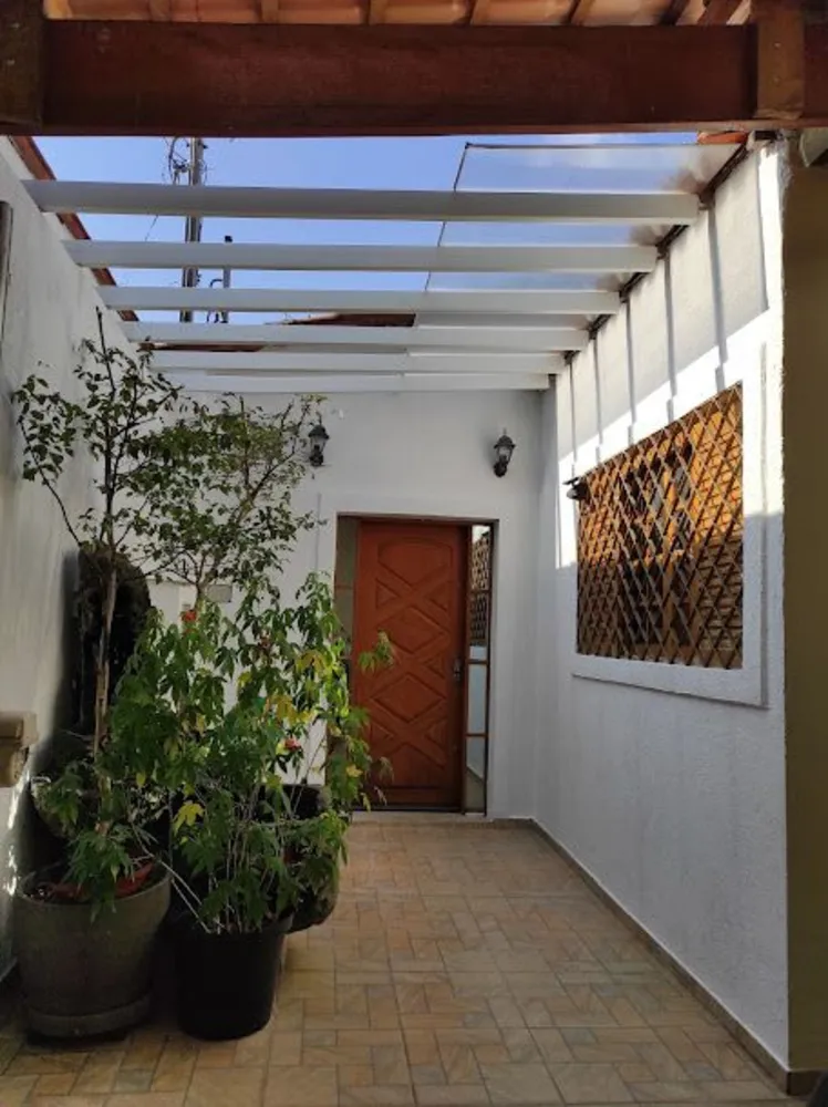 Casa, 4 quartos, 212 m² - Foto 2