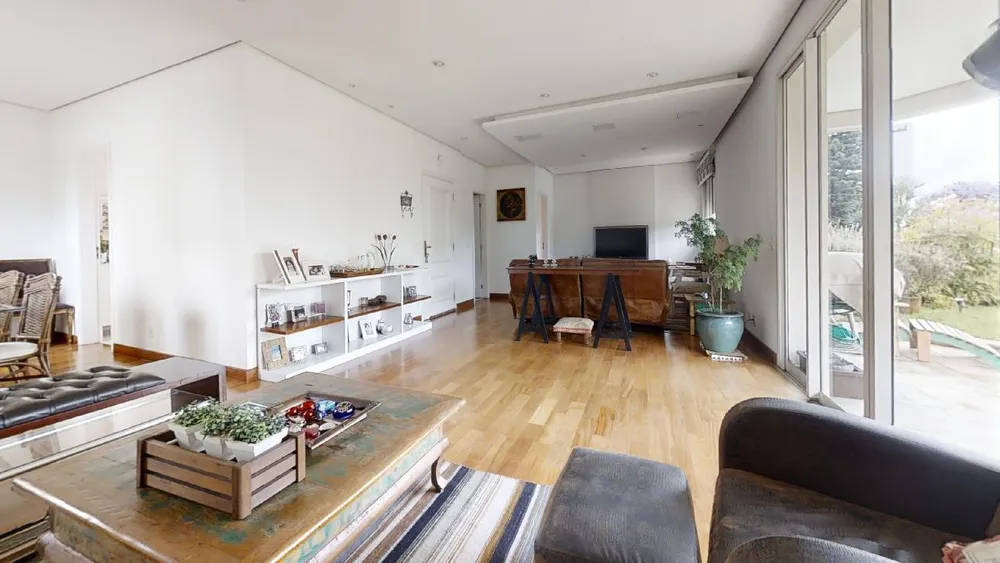 Apartamento, 3 quartos, 193 m² - Foto 1