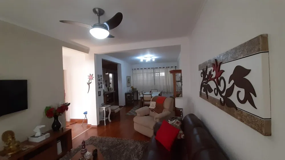 Casa, 3 quartos, 250 m² - Foto 1