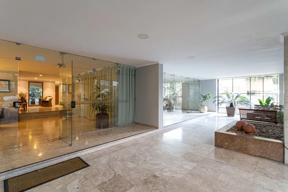 Apartamento, 3 quartos, 107 m² - Foto 2