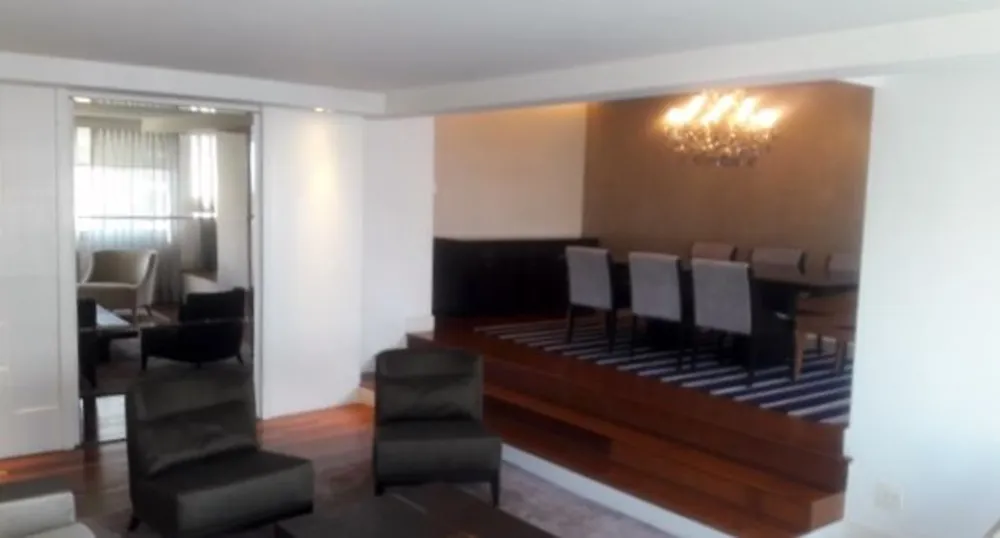 Apartamento, 3 quartos, 210 m² - Foto 1