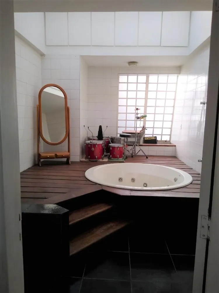 Casa, 3 quartos, 272 m² - Foto 2