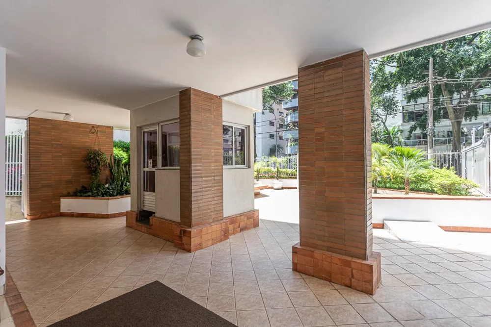 Apartamento, 4 quartos, 237 m² - Foto 2