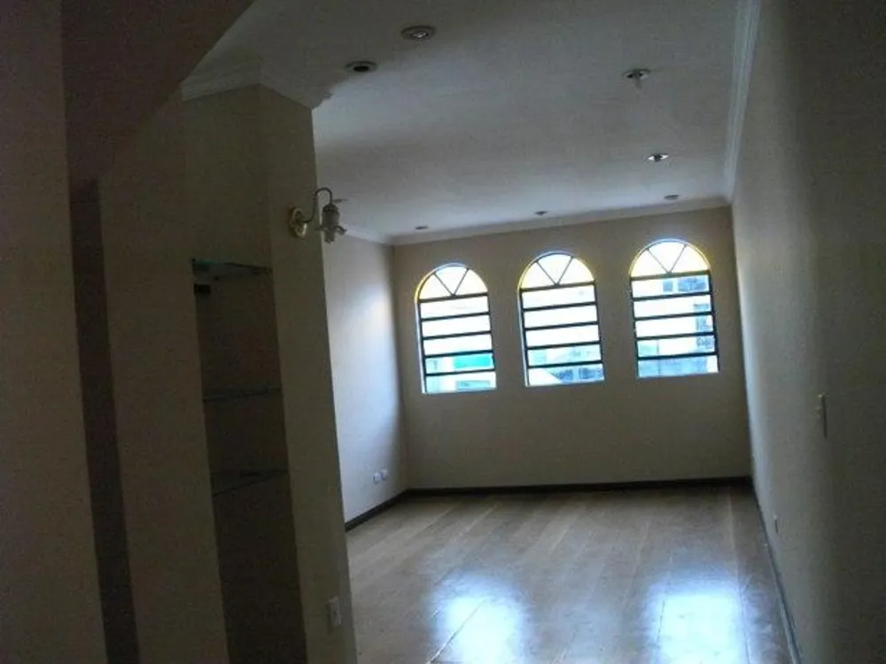 Casa, 4 quartos, 230 m² - Foto 3