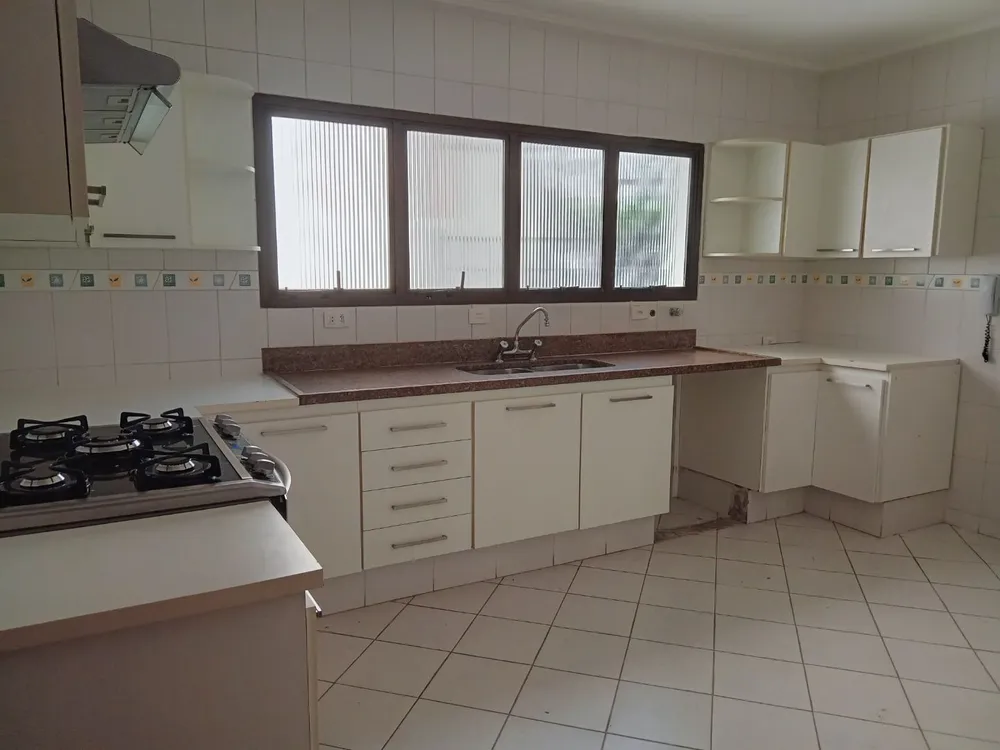 Apartamento, 4 quartos, 233 m² - Foto 3