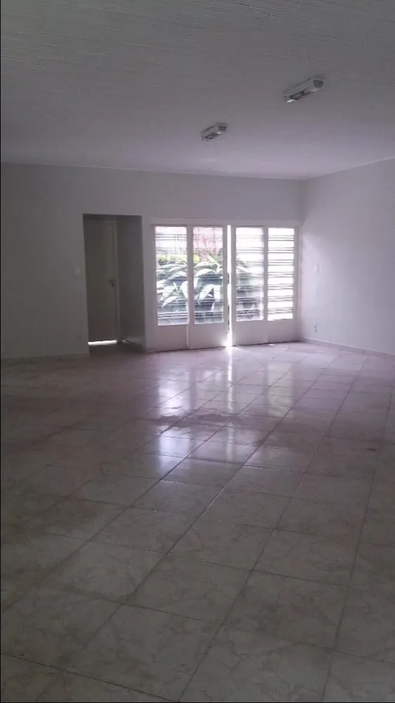 Casa, 3 quartos, 300 m² - Foto 1