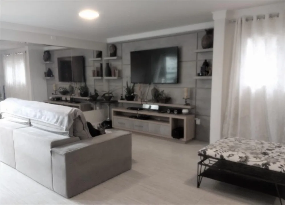 Casa, 4 quartos, 327 m² - Foto 2