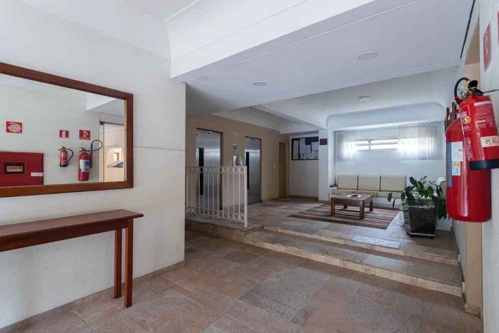 Apartamento, 2 quartos, 70 m² - Foto 2
