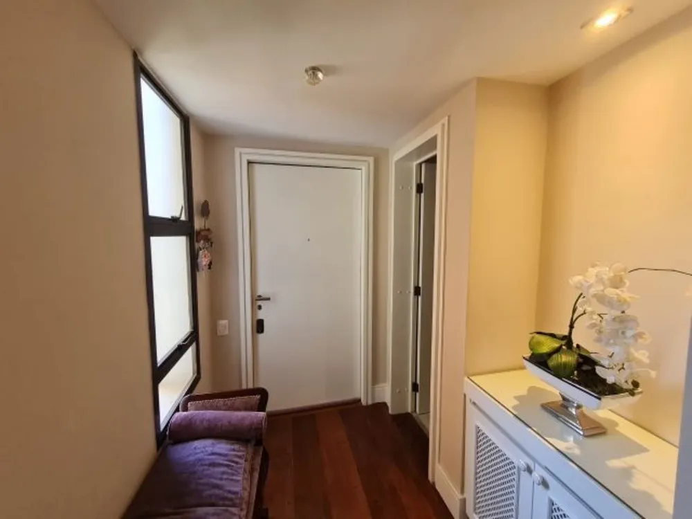 Apartamento, 3 quartos, 141 m² - Foto 2