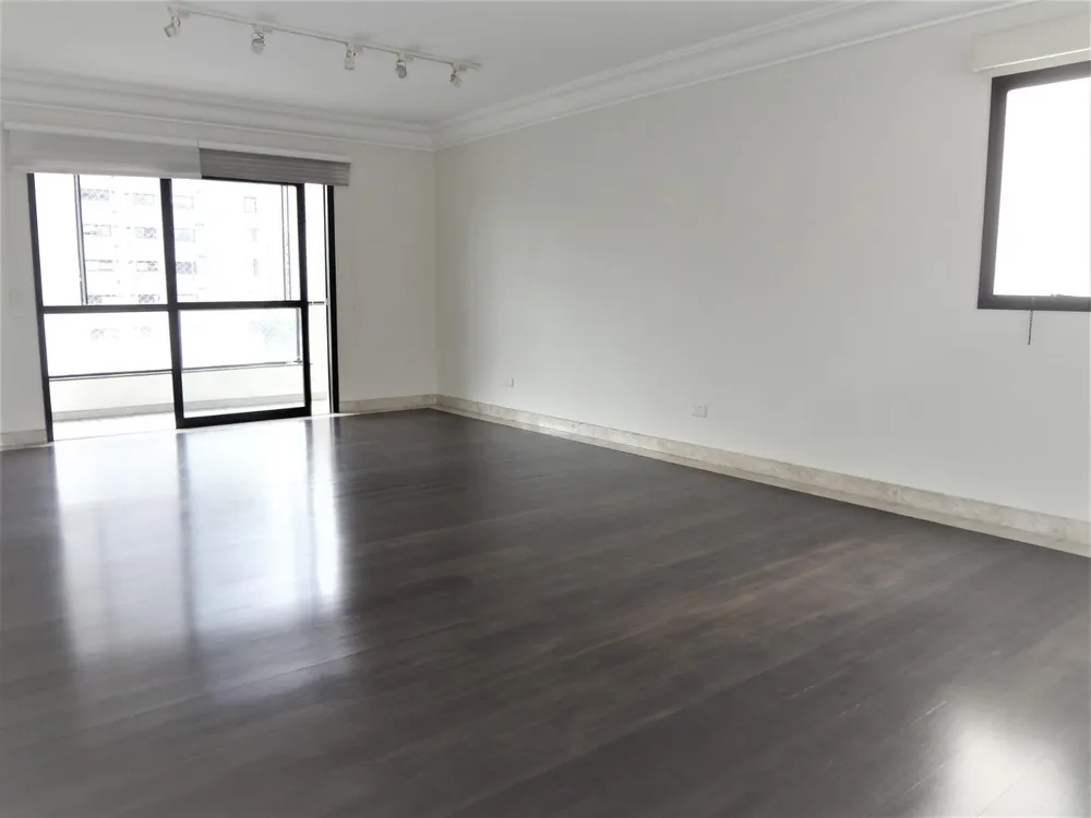 Apartamento, 3 quartos, 258 m² - Foto 4