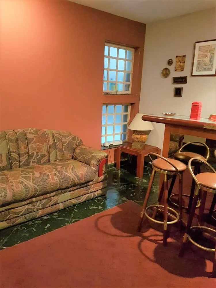 Casa, 3 quartos, 299 m² - Foto 1