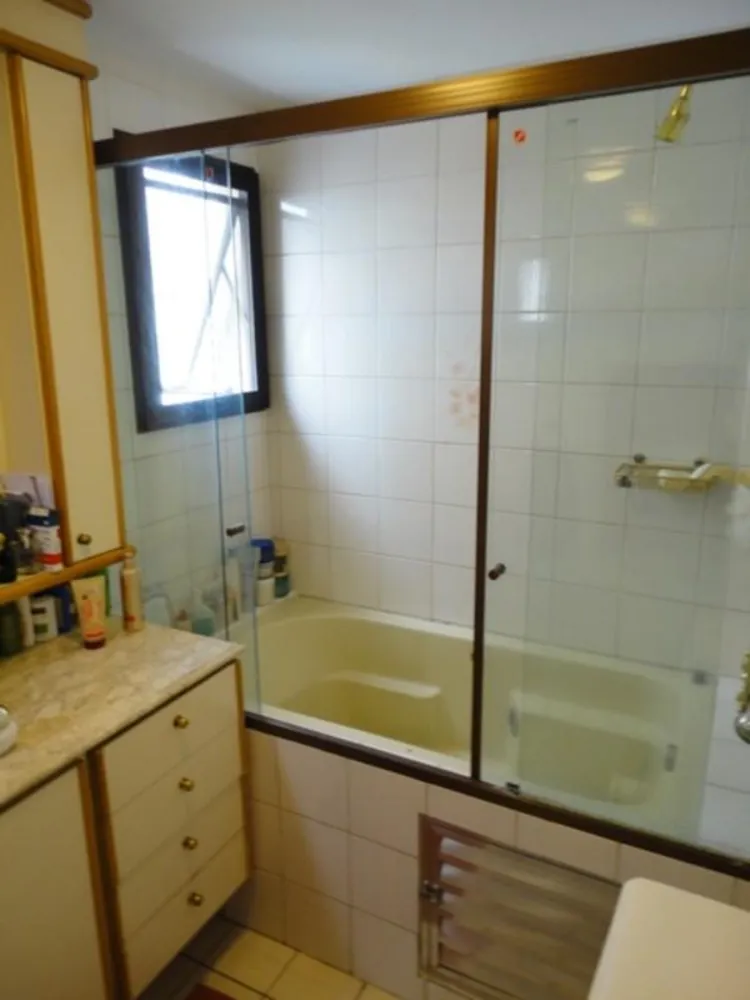 Apartamento, 3 quartos, 130 m² - Foto 4