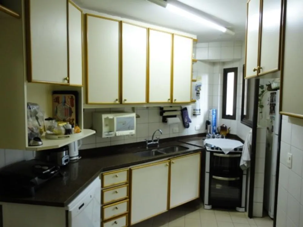 Apartamento, 3 quartos, 130 m² - Foto 2