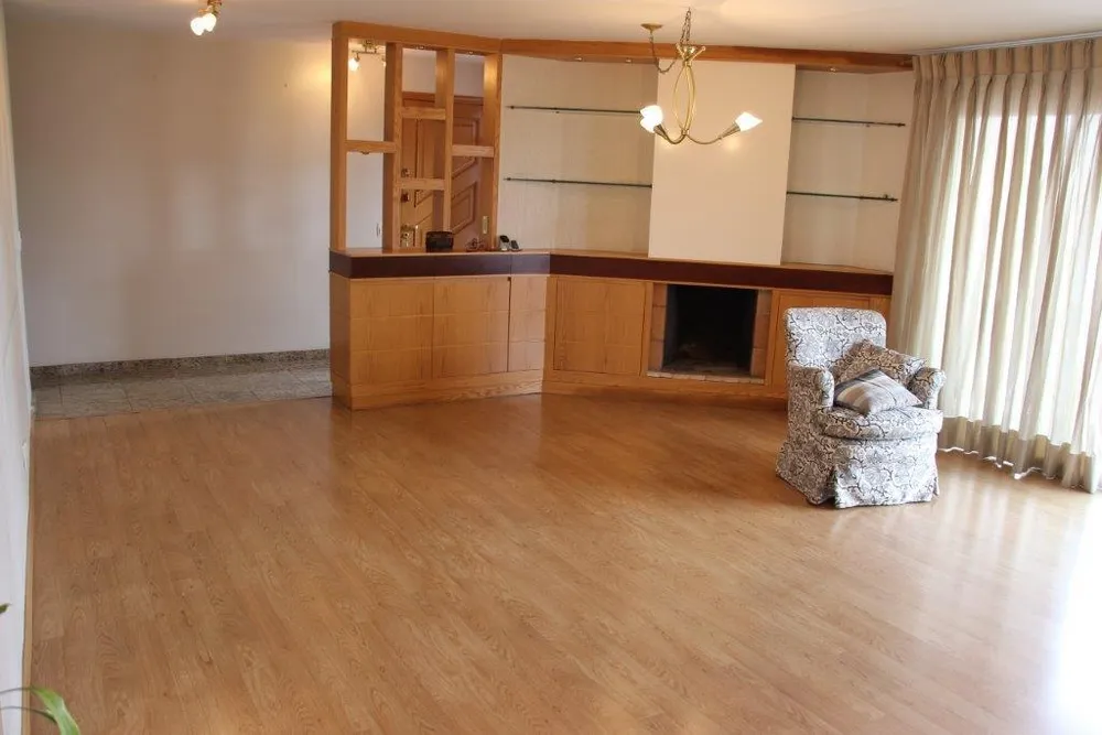 Apartamento, 3 quartos, 140 m² - Foto 1