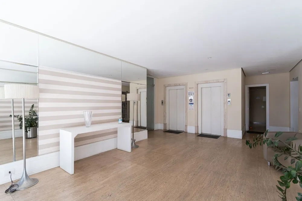 Apartamento, 1 quarto, 37 m² - Foto 2