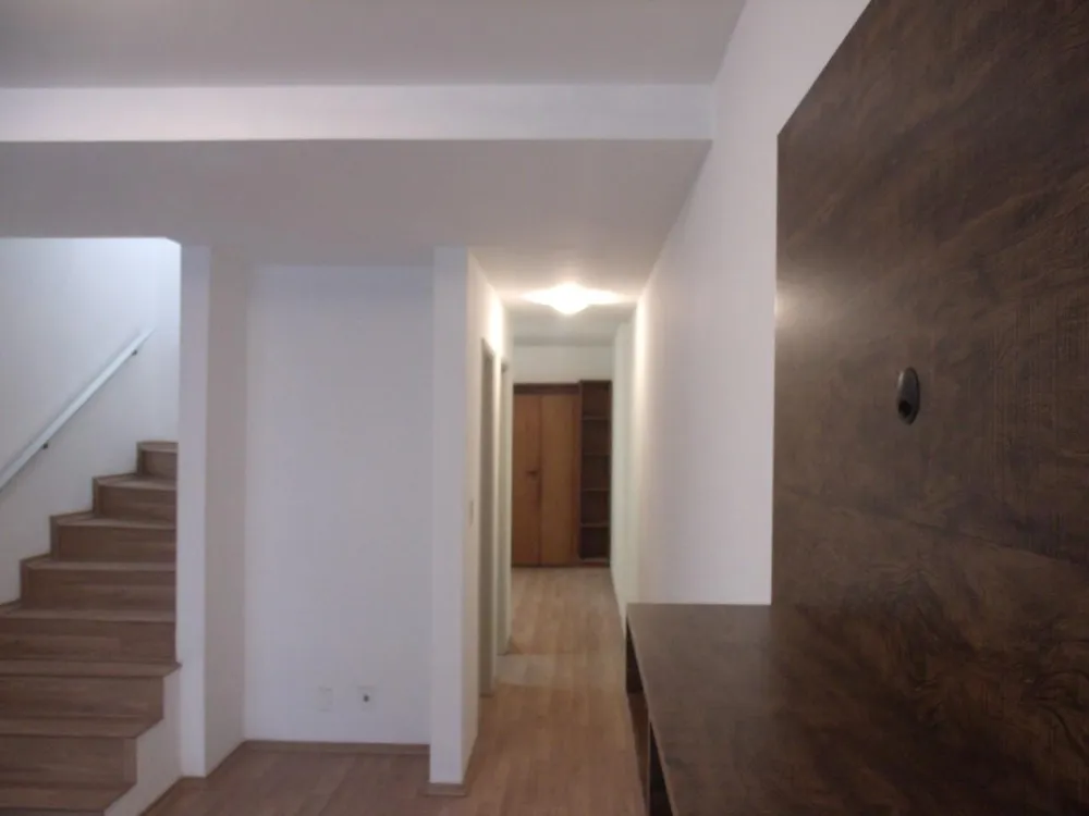 Casa, 4 quartos, 199 m² - Foto 1