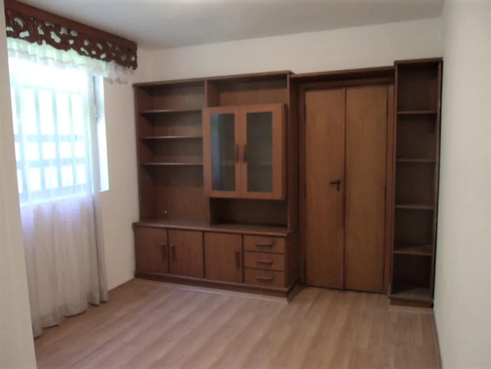 Casa, 4 quartos, 199 m² - Foto 2
