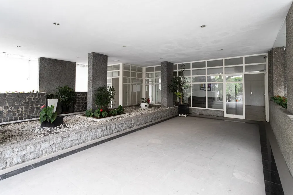 Apartamento, 3 quartos, 135 m² - Foto 2